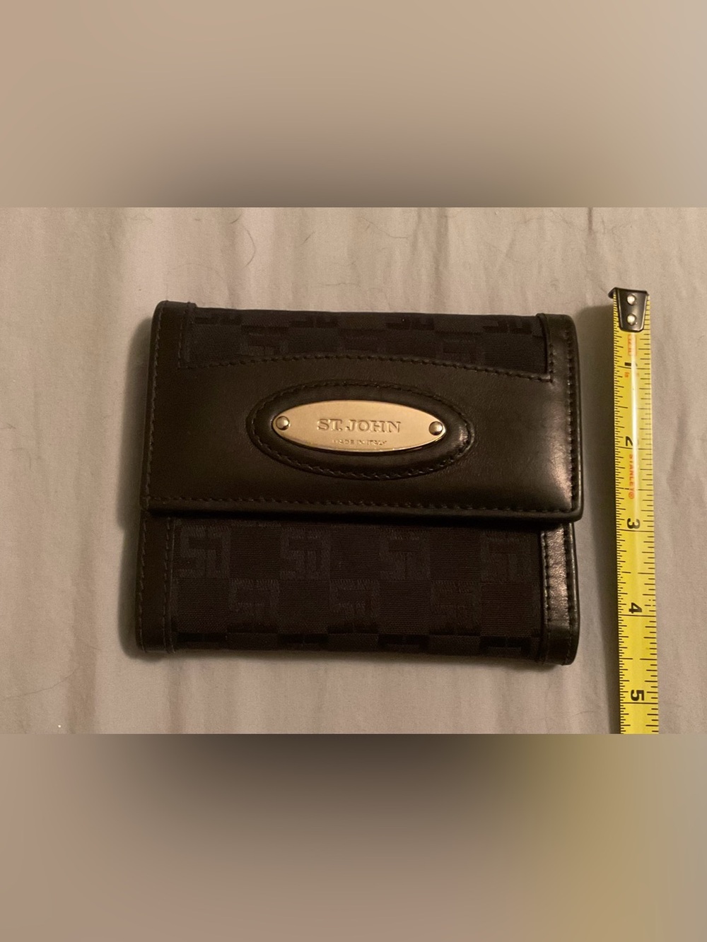 VINTAGE ST. JOHN Made in Italy Black Monogram Leather Oversized Wallet Gold Hard